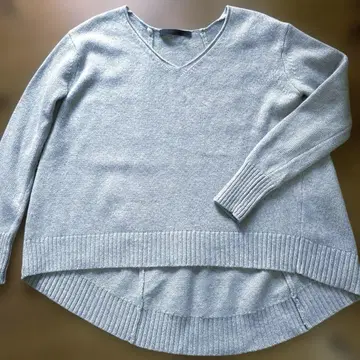 Spick & Span 블루 그레이 V넥 니트