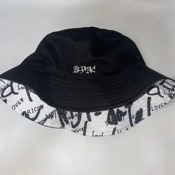 2시라던가 버킷햇