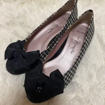 새상품급 긴자 카네마츠 하운드투스 패턴 플랫슈즈 리본 포함 라메