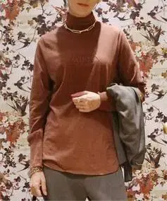 아메리카나 하이넥 풀오버 브라운 계열