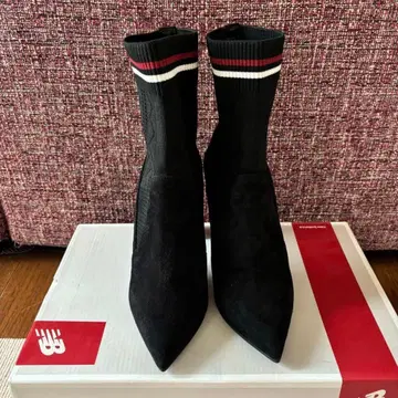 DIANA 다이애나 삭스 부츠