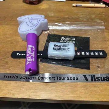 Travis Japan 콘서트 투어 2024 응원봉