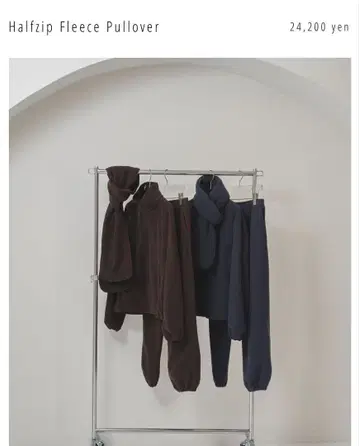 투데이풀 하프 지퍼 플리스 풀오버