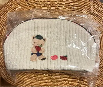[ 미개봉 새상품 ] 파미리아 비오는날 파우치 완판템 베이지