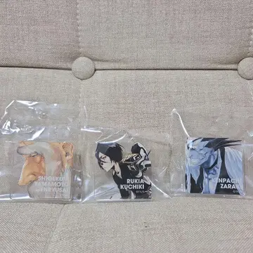 BLEACH WJ 50th 아크릴 배지 쿠키 루키아 점프 페스타 2019