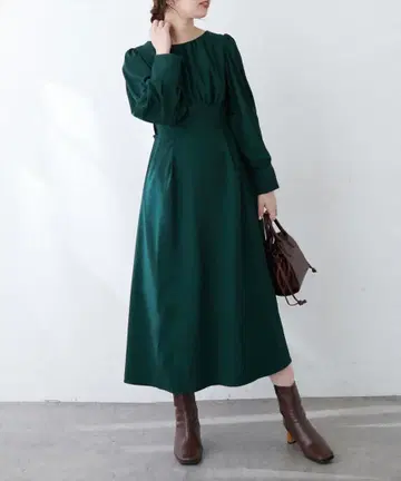 새상품 natural couture(내추럴 꾸뛰르) 원피스 그린