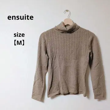 새상품급 엔스위트 베이지 터틀넥 니트 긴팔 울 [ M ]