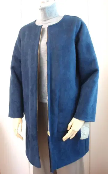 [ 미사용 ] 네이비 스웨이드풍 페이크 무스탕 롱 코트 M 사이즈