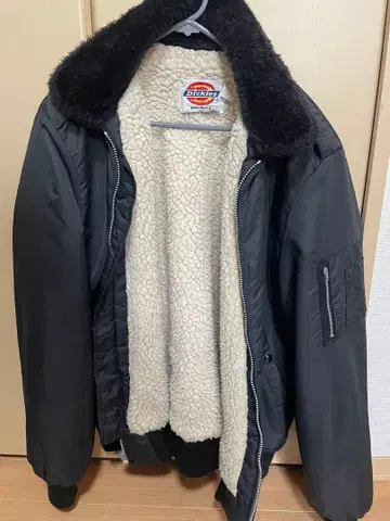 Dickies 블랙 MA-1 자켓