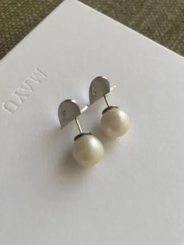MAYU small heart pierce 실버 하트형 귀걸이 양쪽 귀