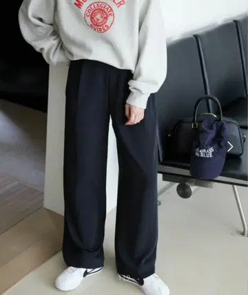 새상품급 슬로브 이에나 와이드 팬츠