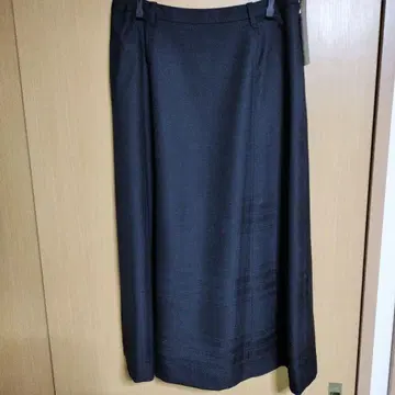 요크랜드 울 스커트 블랙
