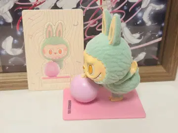 Labubu Yoga 요가 캐릭터 피규어 카드 포함 Zone Out