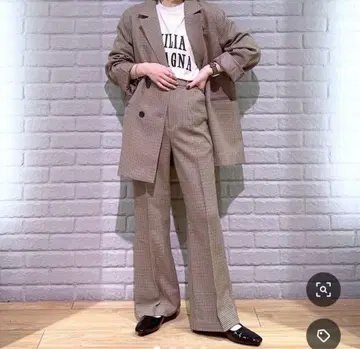 [ 새상품급 ] 로리즈팜 셋업 라나 테크 더블 자켓 x 플레어 팬츠