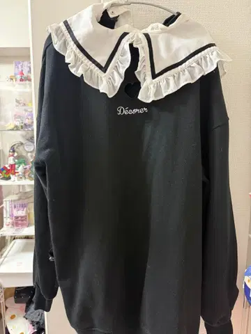 Ankrouge 프릴 달린 세일러 카라 후드티