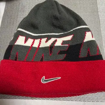 레어 NIKE 나이키 비니 니트 모자 스우시 자수 로고 구제 의류 90s