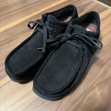 클락스 왈라비 고어텍스 블랙