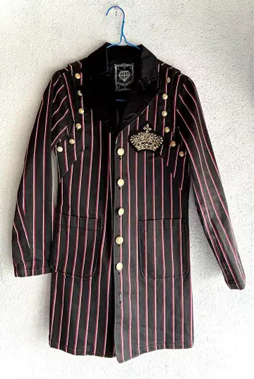 ALGON QUINS 아르곤킨 자켓 코트 빨간색x블랙 보더