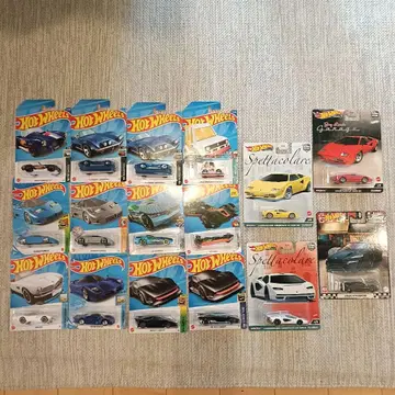 [ 미개봉품 ] Hot Wheels 핫휠 미니카 16대 세트