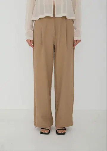 Alia line tuck tracksuit