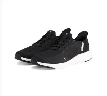 Puma 블랙 스니커즈