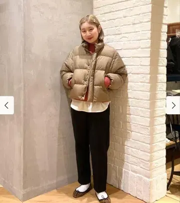 카키 다운 자켓 내추럴 다운