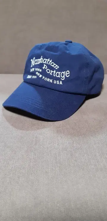 Manhattan Portage 네이비 캡
