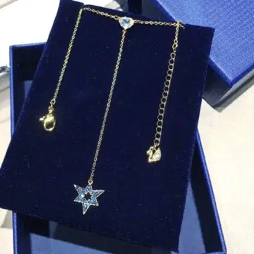 정품 미사용 SWAROVSKI 목걸이