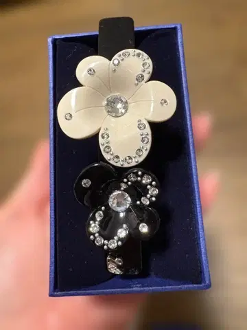 SWAROVSKI 플라워 헤어 액세서리