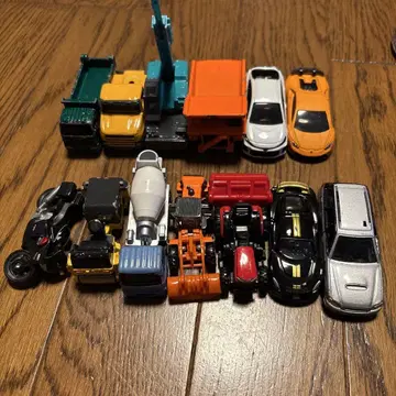 가격 인하 토미카 미니카 13대 세트