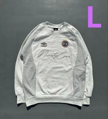 9090 x umbro Emblem Crewneck Sweat