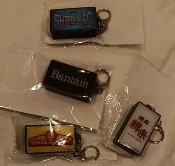 용과 같이 카무로쵸 간판 키링 4개 세트