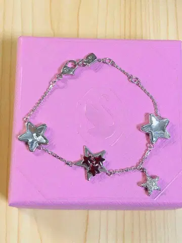 스와로브스키 Swarovski 별 팔찌