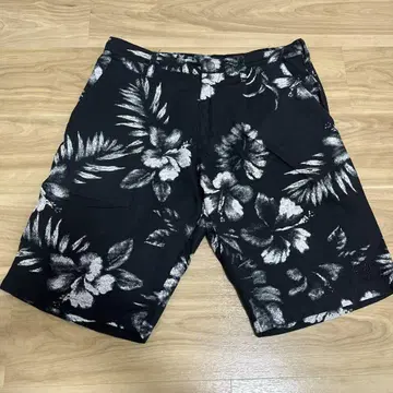 원 오케이 록 하프 팬츠
