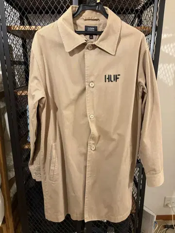 HUF 뽀빠이 프린트 코트 L 베이지