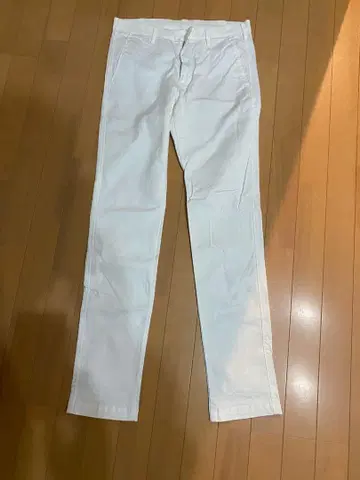 화이트 슬림핏 치노 팬츠 78cm