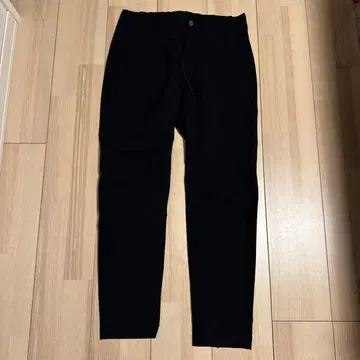 DESCENTE DX-C2374AP 블랙 슬랙스 S 사이즈
