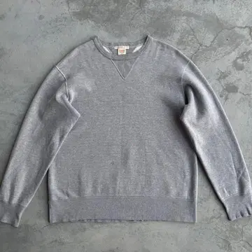 새상품급 BARNS OUTFITTERS 크루넥 트레이닝복 그레이 양V