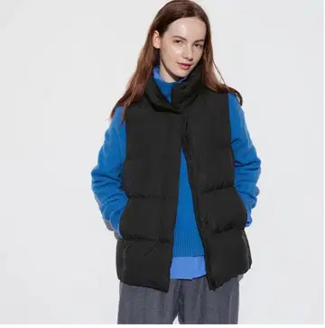 유니클로 파우더 소프트 다운 베스트 블랙 XL