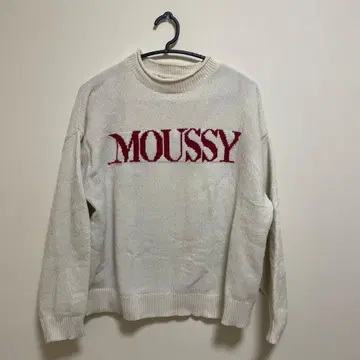 MOUSSY 화이트 로고 니트 F 사이즈