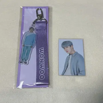 CARAT LAND 2020 케렌 아크릴 키링 스트랩 원우