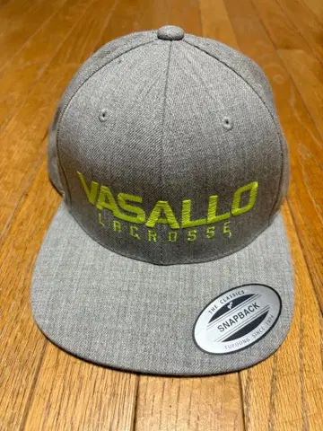 [ 레어 ] VASALLO 스냅백 캡 그레이