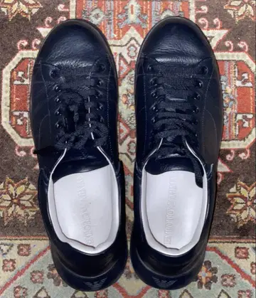 엠포리오 아르마니 다크 네이비 스니커즈