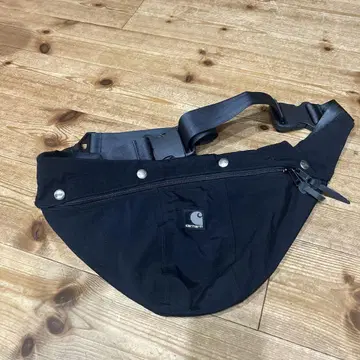 us 산겐자야 Carhartt 블랙 바디백