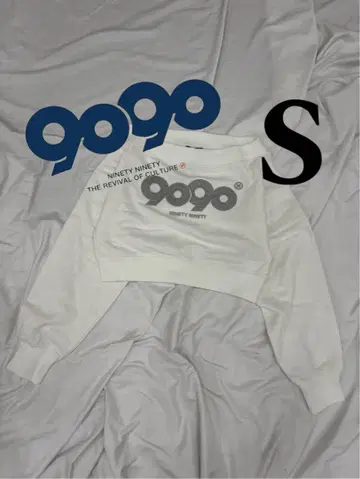 9090 OG Glitter Off-shoulder Sweat
