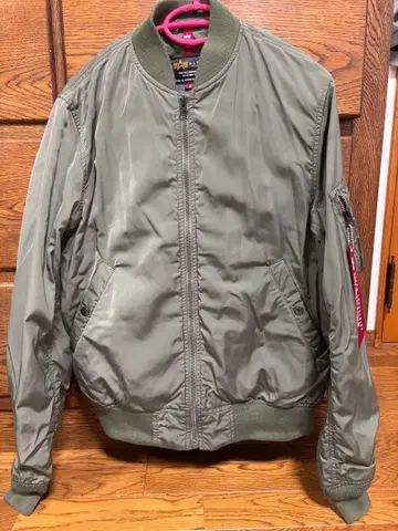 ALPHA INDUSTRIES MA-1 자켓 M 사이즈 올리브 카키