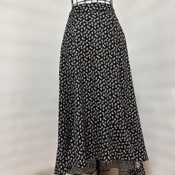 dazzlin 피쉬테일 미니 꽃무늬 플레어 스커트 S