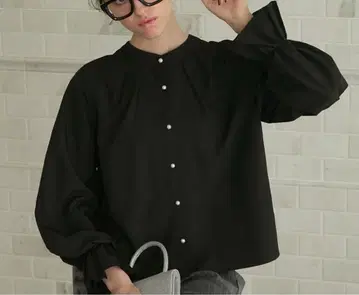 BONLECILL noir 캔디 슬리브 블라우스 블랙
