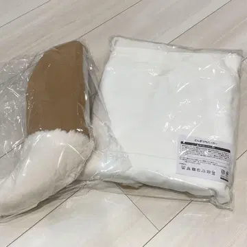 닛신식품 돈기츠네 후드티 의류 돈베이