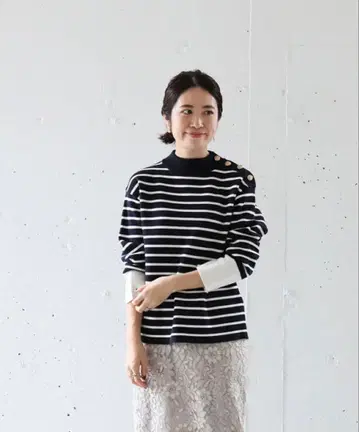 이에나 밀라노리브 보더 풀오버